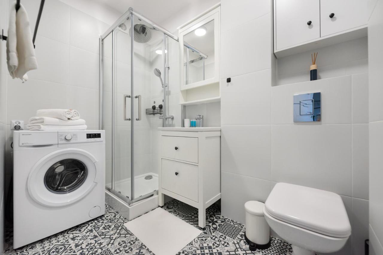 Nowogrodzka Grey Apartment Warszawa Eksteriør billede