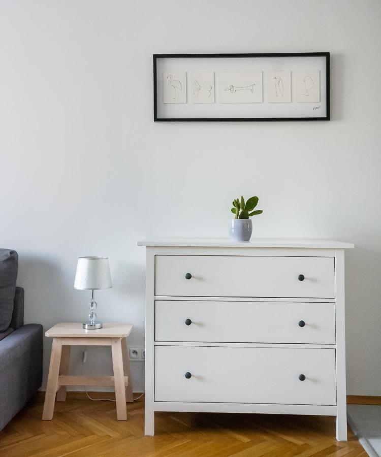 Nowogrodzka Grey Apartment Warszawa Eksteriør billede