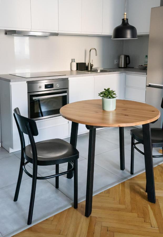 Nowogrodzka Grey Apartment Warszawa Eksteriør billede